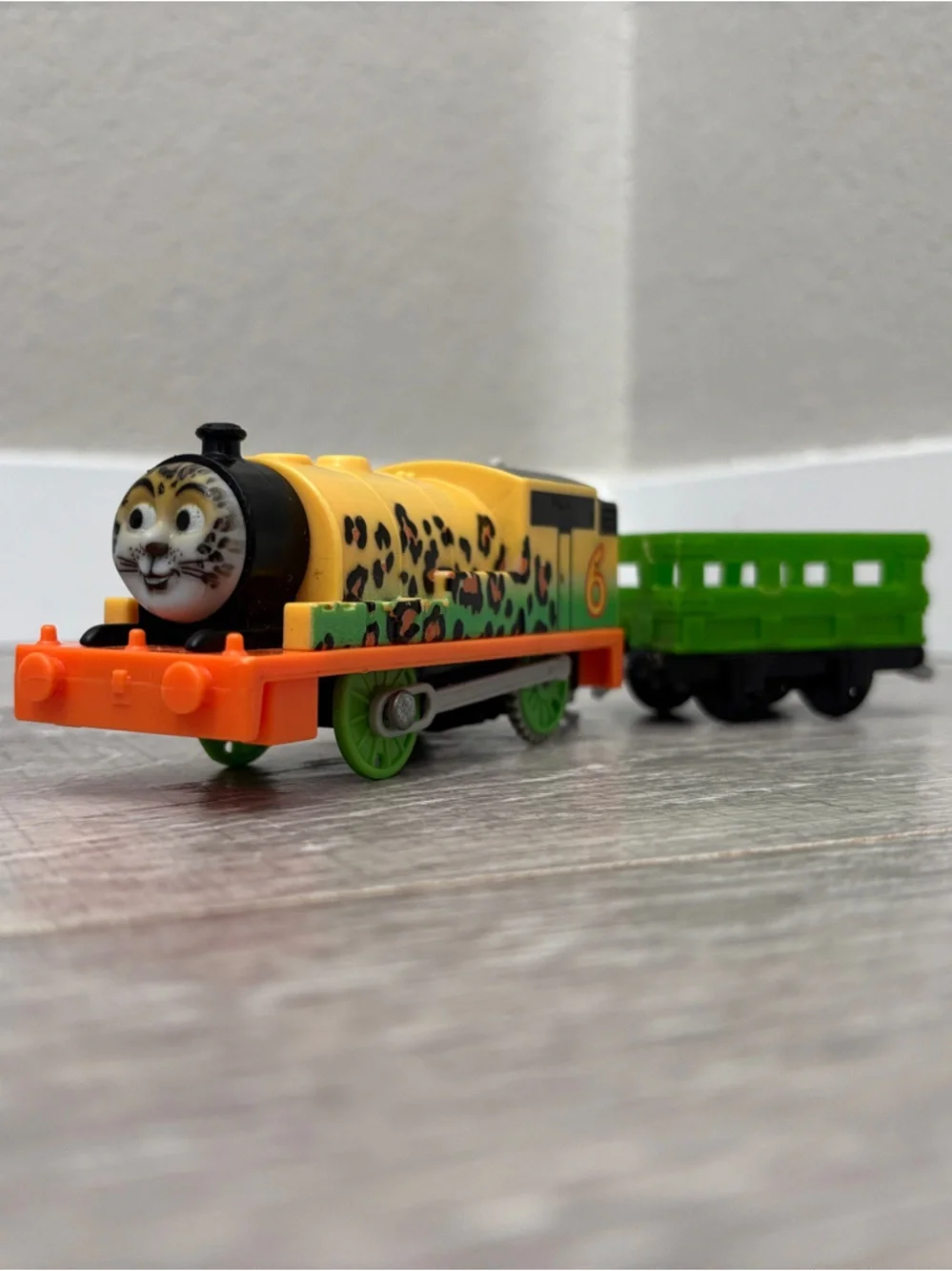 Animal Party Percy and Tender Motorized Trackmaster - Thomas & Friends WORKS!